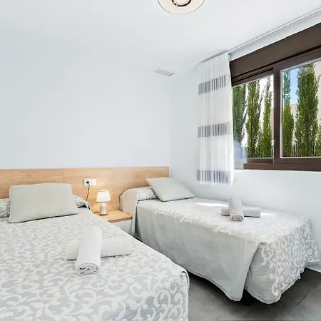 Fausto Sunrise Apartamento